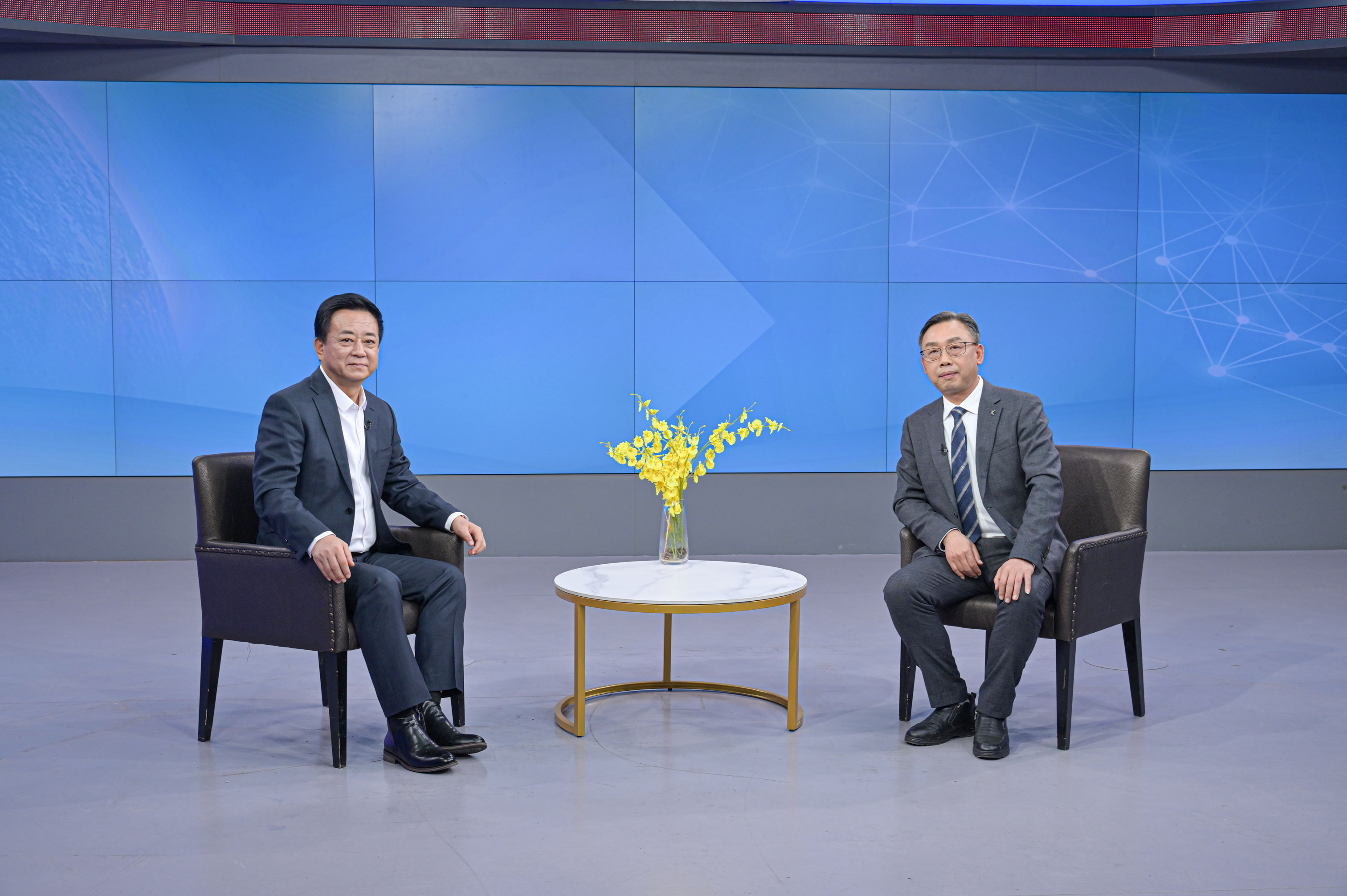 获央视CCTV《老故事》频道采访报道